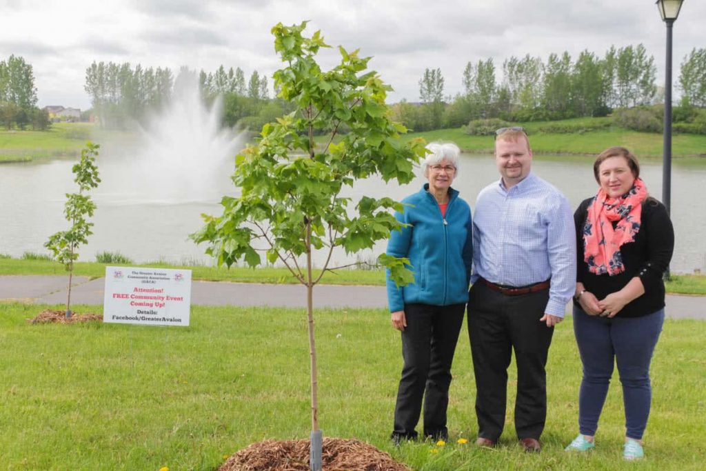 Blais plants 150 trees for Canada 150